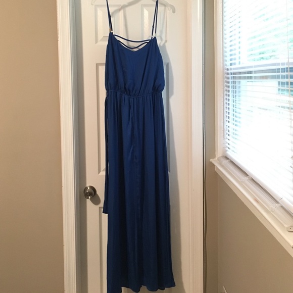 ❌SOLD❌👗NEW ITEM 👗 Sexy Maxi Dress