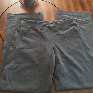 Lululemon, wide-leg pant-EUC!