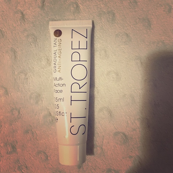 St. Tropez Gradual Tan Anti-Ageing Moisturizer