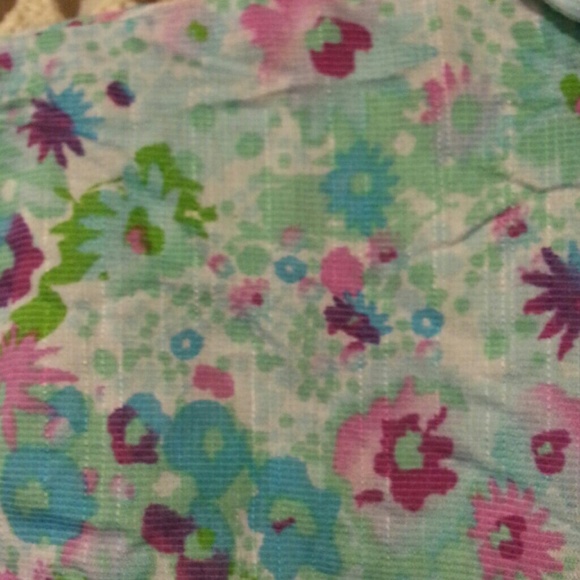 Floral Button Down - Picture 2 of 3