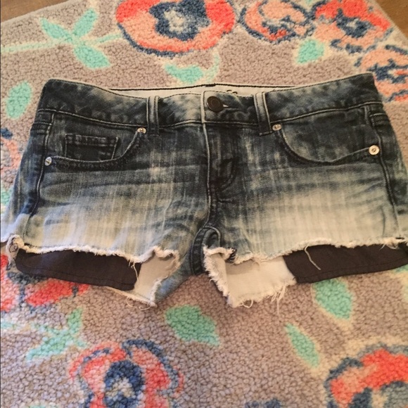 American eagle blue jean shorts size 2