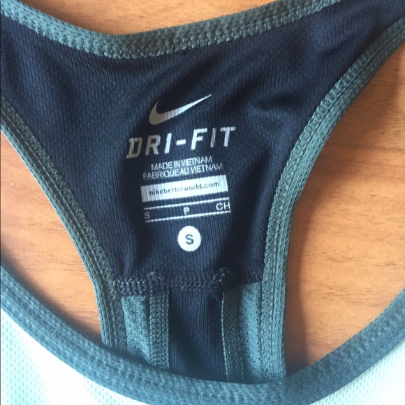 Nike Dri Fit Tank - Picture 3 of 3