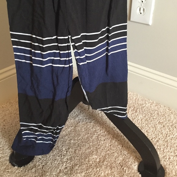 ☀️ Black & Navy Hi Low Striped Dress 🎀 Size S - Picture 3 of 4