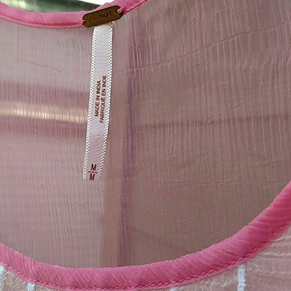 Pretty in Pink - Picture 3 of 3