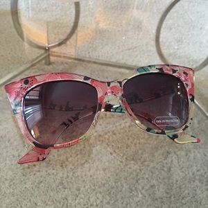 Nasty Gal Sunnies