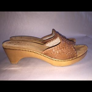 Jack Rogers Brown Leather Wood Heel Capri Slide 10