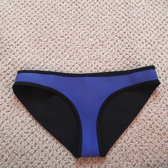 Triangl bikini bottom