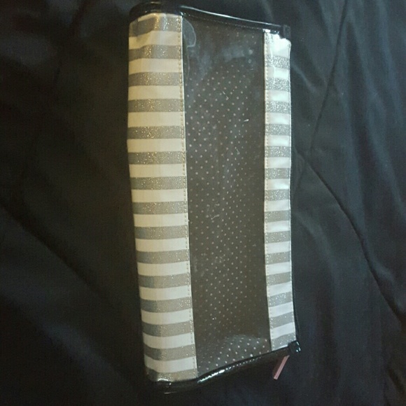 Make up bag