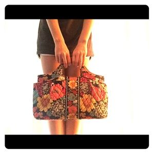 Vera Bradley Happy Snails Abby Bag