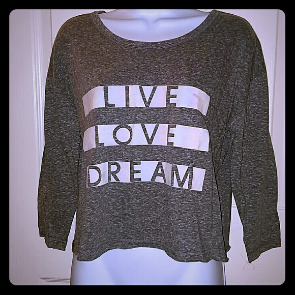 Comfy Cropped Top 3/4 Sleeves