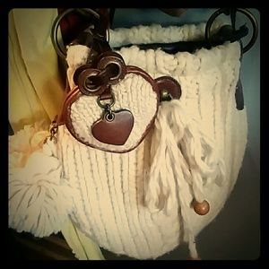 Juicy Couture Cable-knit shoulder bag