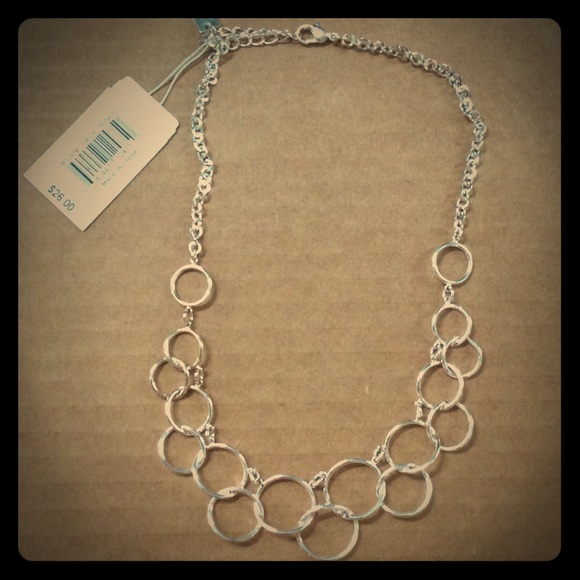 Statement Necklace - Picture 1 of 3