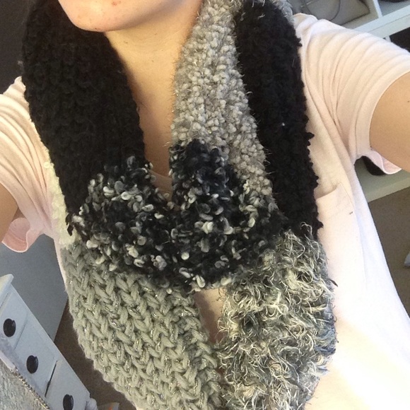 Infinity Scarf - Picture 2 of 2