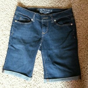 NWOT aeropsotale dark wash Bermuda shorts
