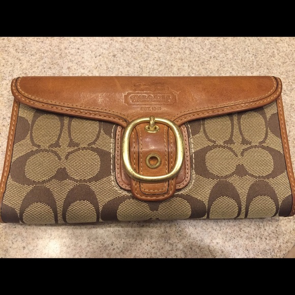 Brown Leather Coach Wallet