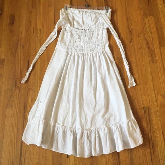 Short maxi dress. - Picture 2 of 4