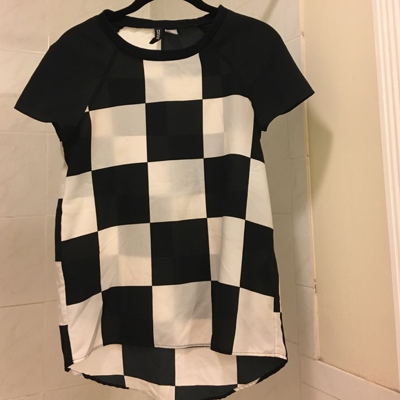 H&M Black & White Top