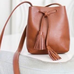 ✨Brown Leather Bucket Bag with Tassels ✨