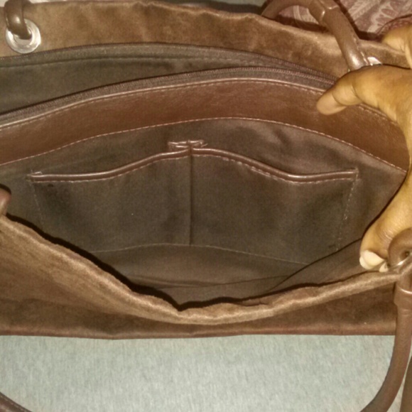 Brown suede and leather purse - Picture 4 of 4