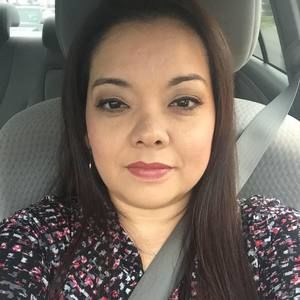 Meet your Posher, Nora