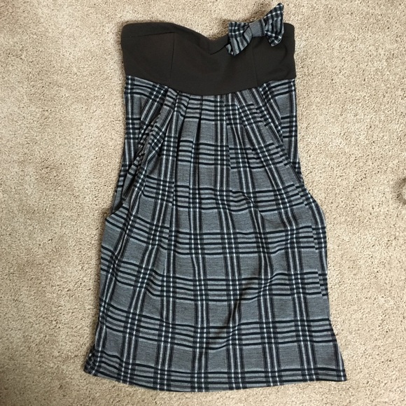 Like New Black and Brown strapless Dress 👗
