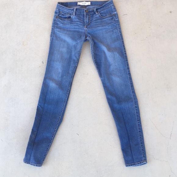 Abercrombie & Fitch Denim - Abercrombie & Fitch