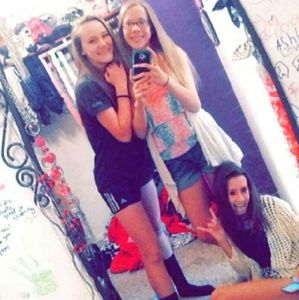 Meet your Posher, Rita