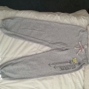 sweatpants