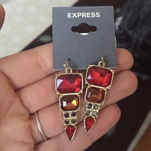 Express earrings