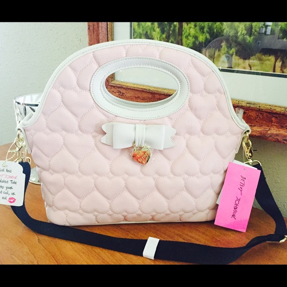 Betsey Johnson Handbags - Betsey Johnson Insulated Lunch Tote NWT