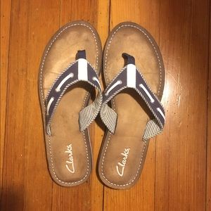 Clarks Flip Flops