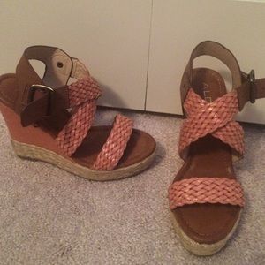 Wedge sandals