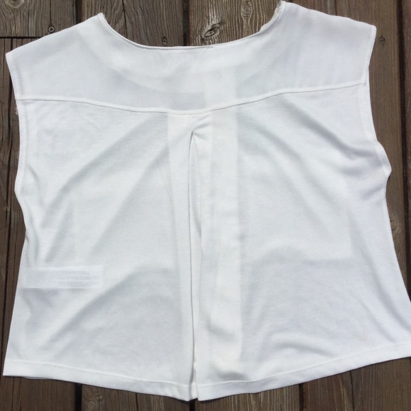 78 off Zara Tops ZARA White Knit Crop Top from Leah's closet on Poshmark