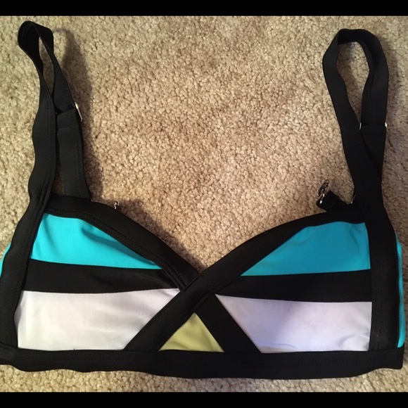 Color block bikini - Picture 2 of 4