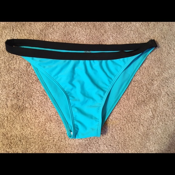 Color block bikini - Picture 4 of 4