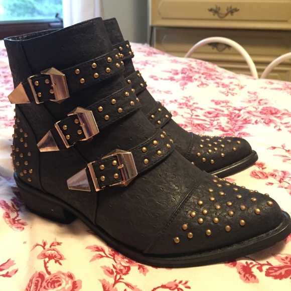 Shoes - Black Studded Boots