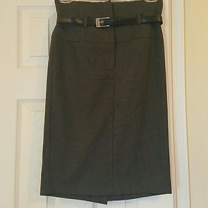 Grey pencil skirt