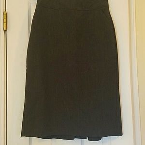Grey pencil skirt