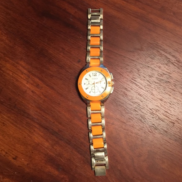 Studio watch