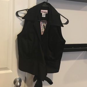 Brand new Pinup wrap-around collared top