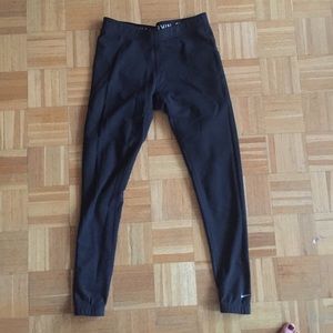 Nike FITDRY insulated leggings size S
