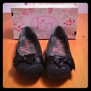 Jellypop black lace flats