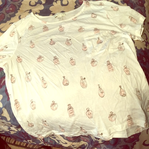 Purdue pocket tee -NWT