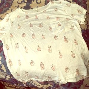 Purdue pocket tee -NWT