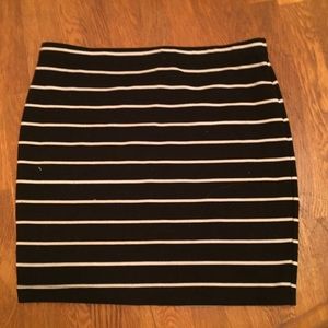 Forever 21 Striped Mini Skirt