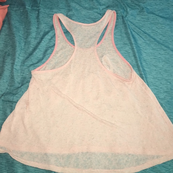 Pink tank - Picture 3 of 4