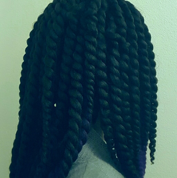 Custom made crochet wig - Picture 3 of 4
