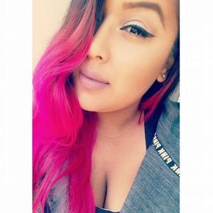 Meet your Posher, Joi