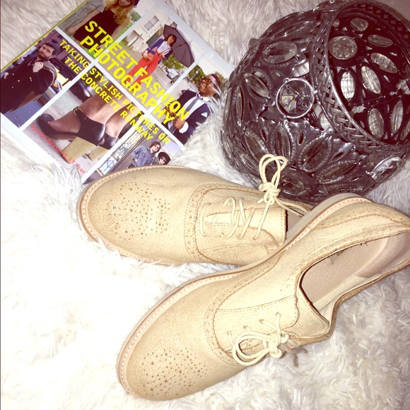 Ugg shoes