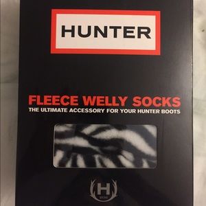 Hunter fleece weekly socks